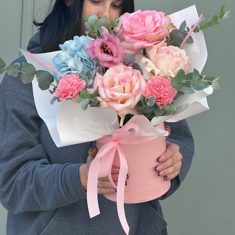 Цветы в коробке